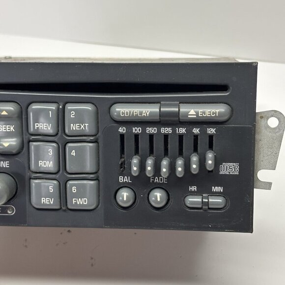97 98 99 00 01 02 03 Pontiac Grand Trans Prix Am Firebird Delco CD radio Stereo - Picture 6 of 16